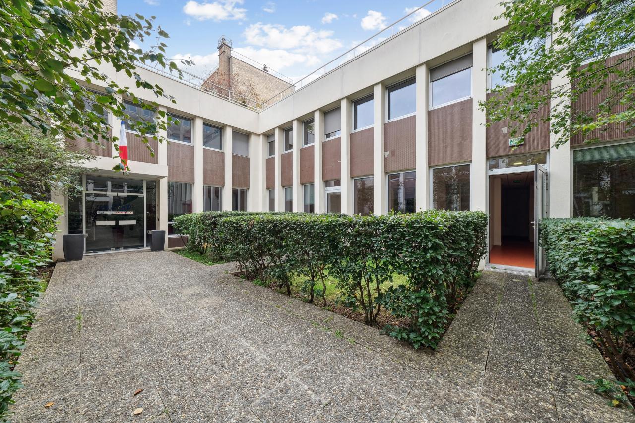 Bureau Paris 602m² Location bureau Paris OLBUR2423588 0